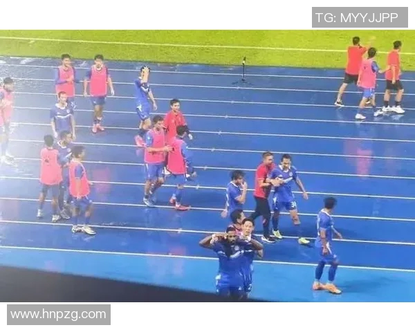 重庆乒乓球队以88分稳居世界锦标赛积分榜首位展现强劲实力